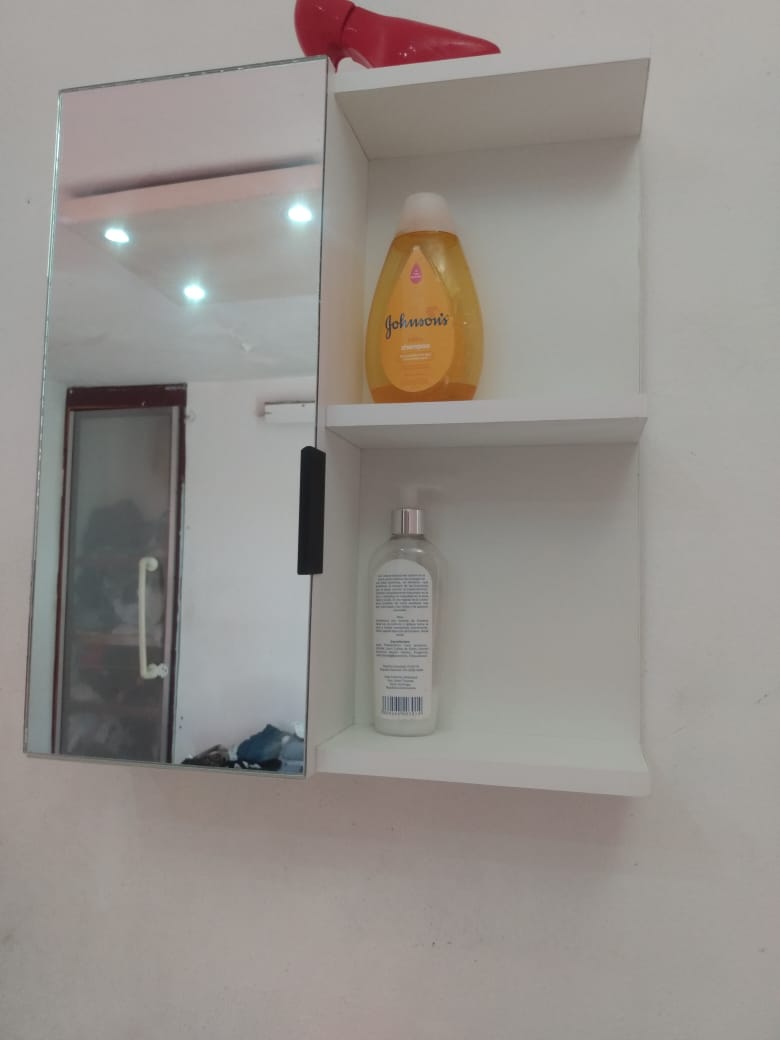 botiquines de baño Foto 7288451-11.jpg