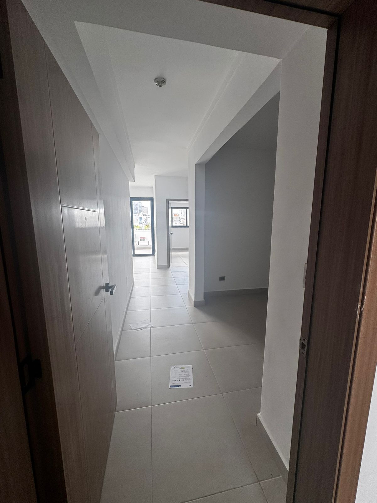 Venta de Apartamento nuevo en el sector de Evaristo Morales Foto 7288550-2.jpg