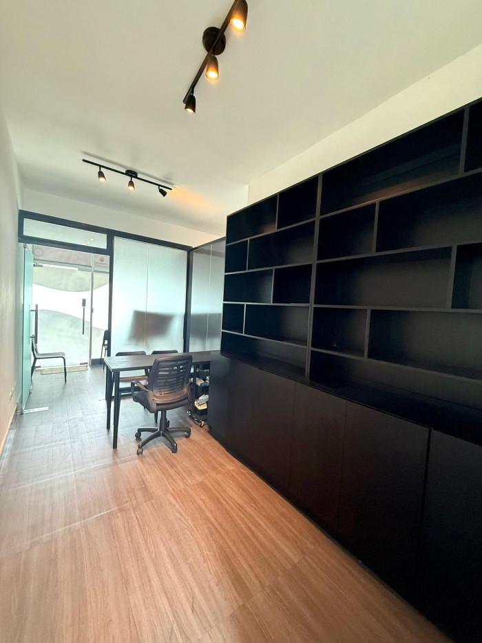 Se alquila hermoso local de 30mts Gustavo Mejia Ricart  Foto 7288562-1.jpg