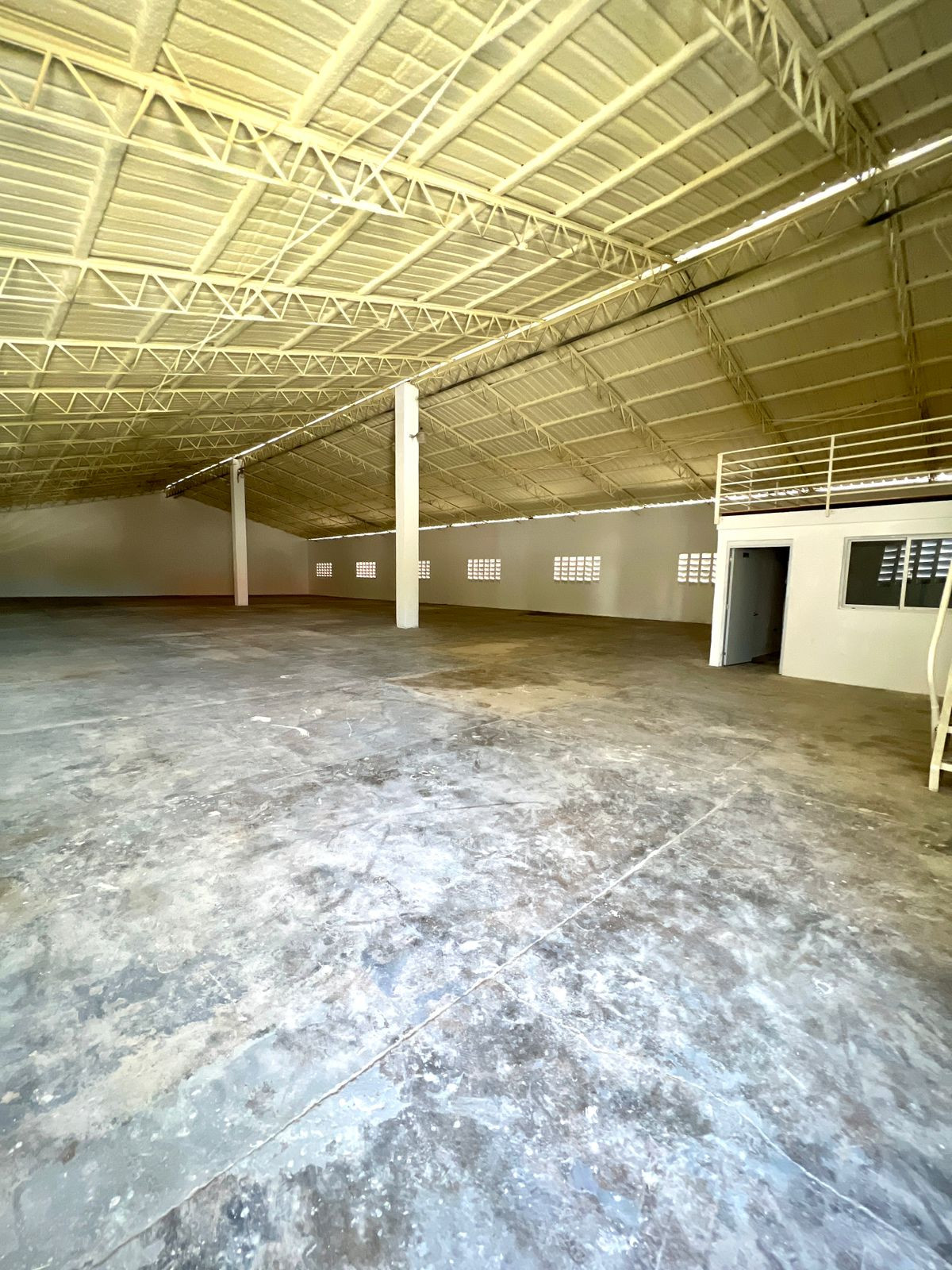 NAVE INDUSTRIAL EN RENTA – SANTO DOMINGO HONDURAS Foto 7288832-4.jpg