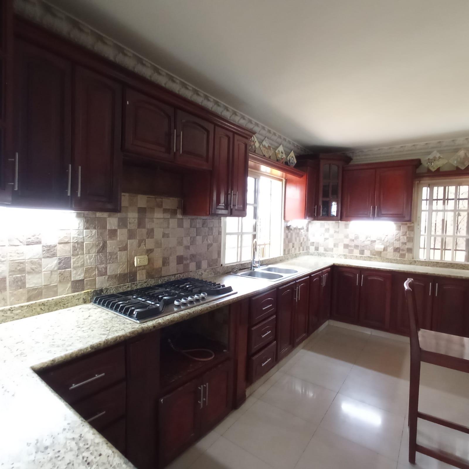 Casa en venta de 3 niveles en la Zona Oriental S.D.E. Foto 7289331-13.jpg