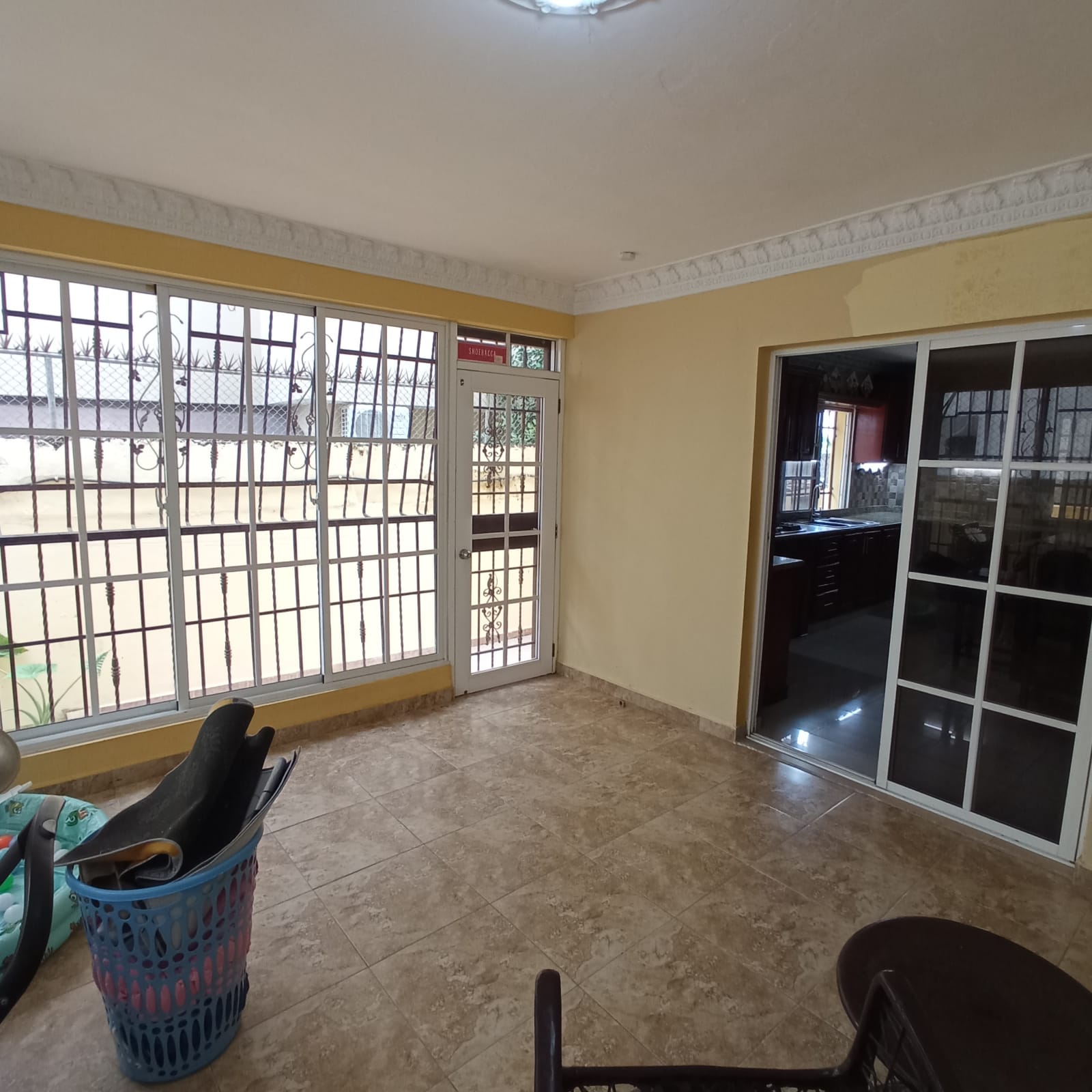 Casa en venta de 3 niveles en la Zona Oriental S.D.E. Foto 7289331-8.jpg