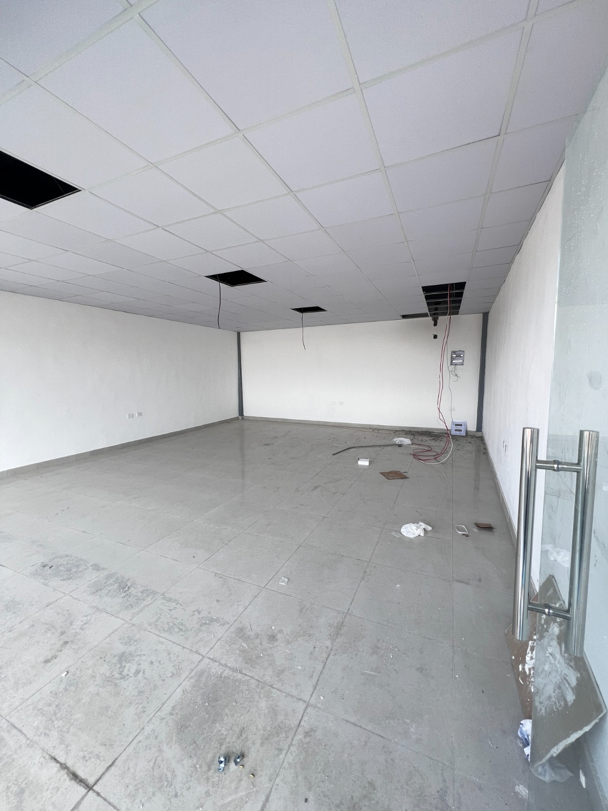 Locales Comerciales en Alquiler – Plaza Haina próximo al puerto  Foto 7289361-3.jpg