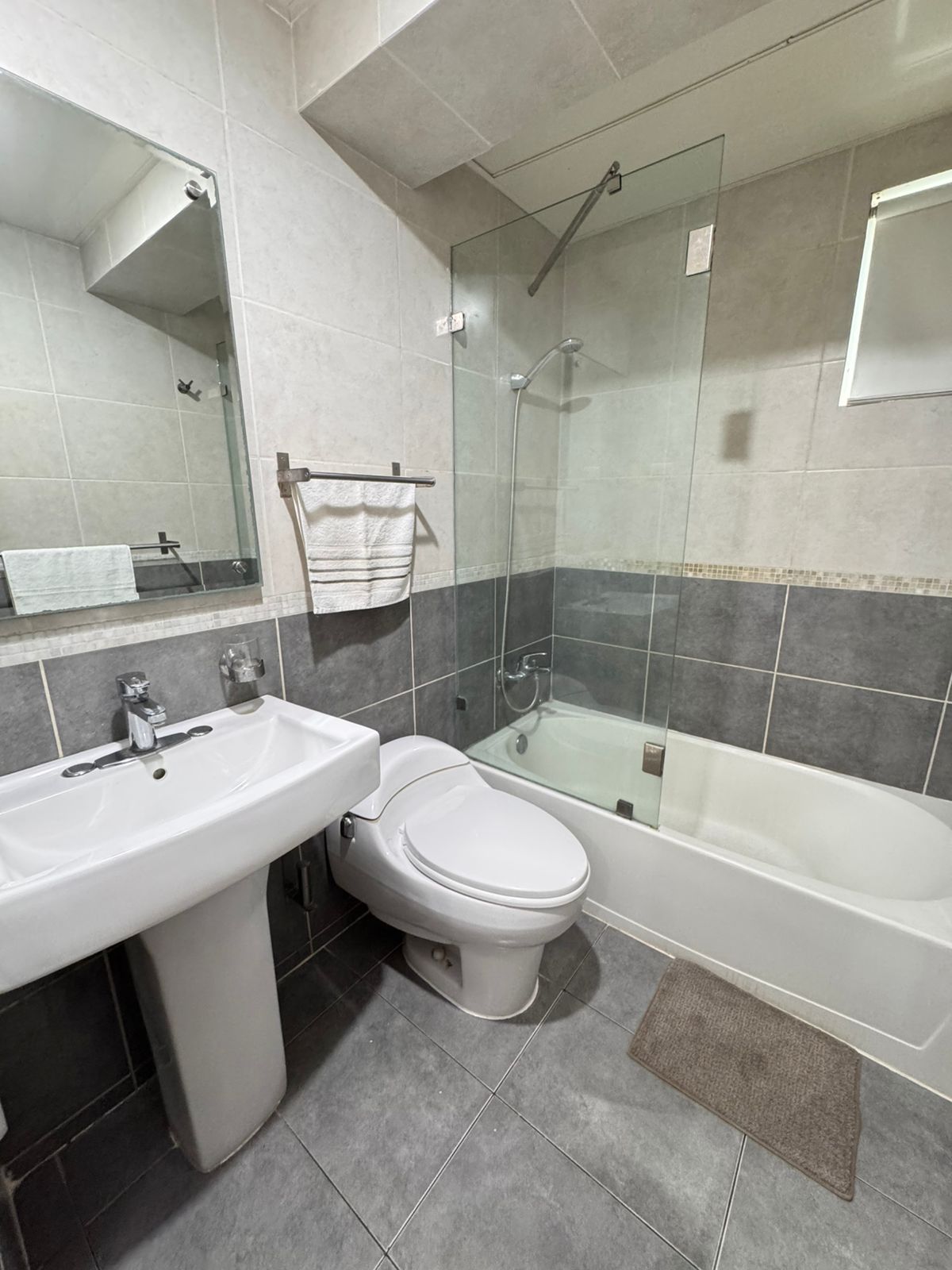 ???? Apartamento en Alquiler – Mirador Sur ????  Vive con estilo y com Foto 7289365-9.jpg