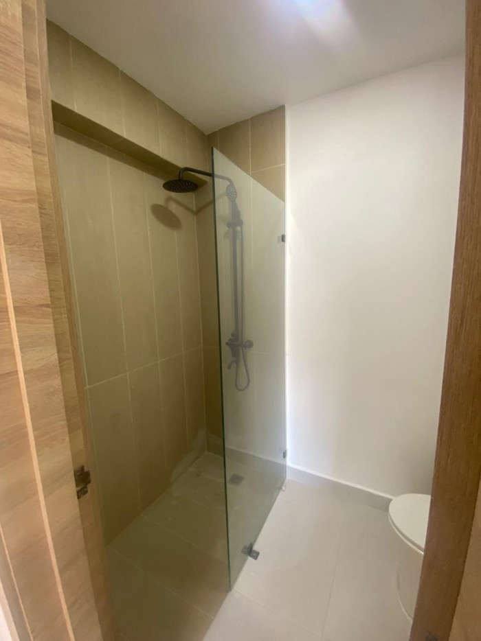 Alquiler de hermoso Apartamento con línea blanca en Naco. Foto 7289407-5.jpg