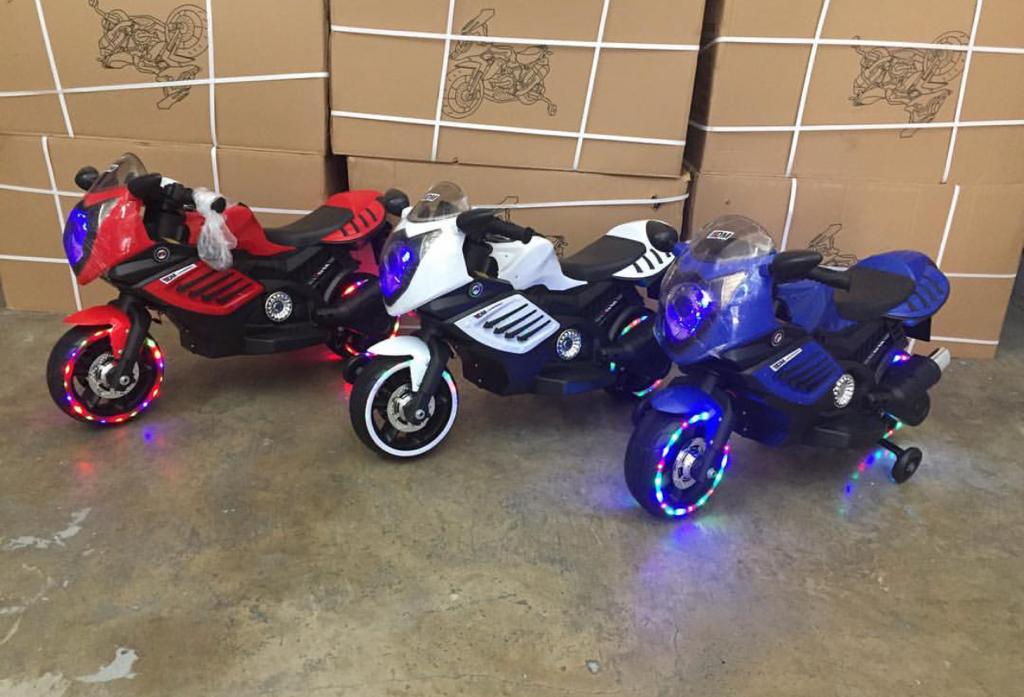 Motores recargables para niños Foto 7289451-1.jpg