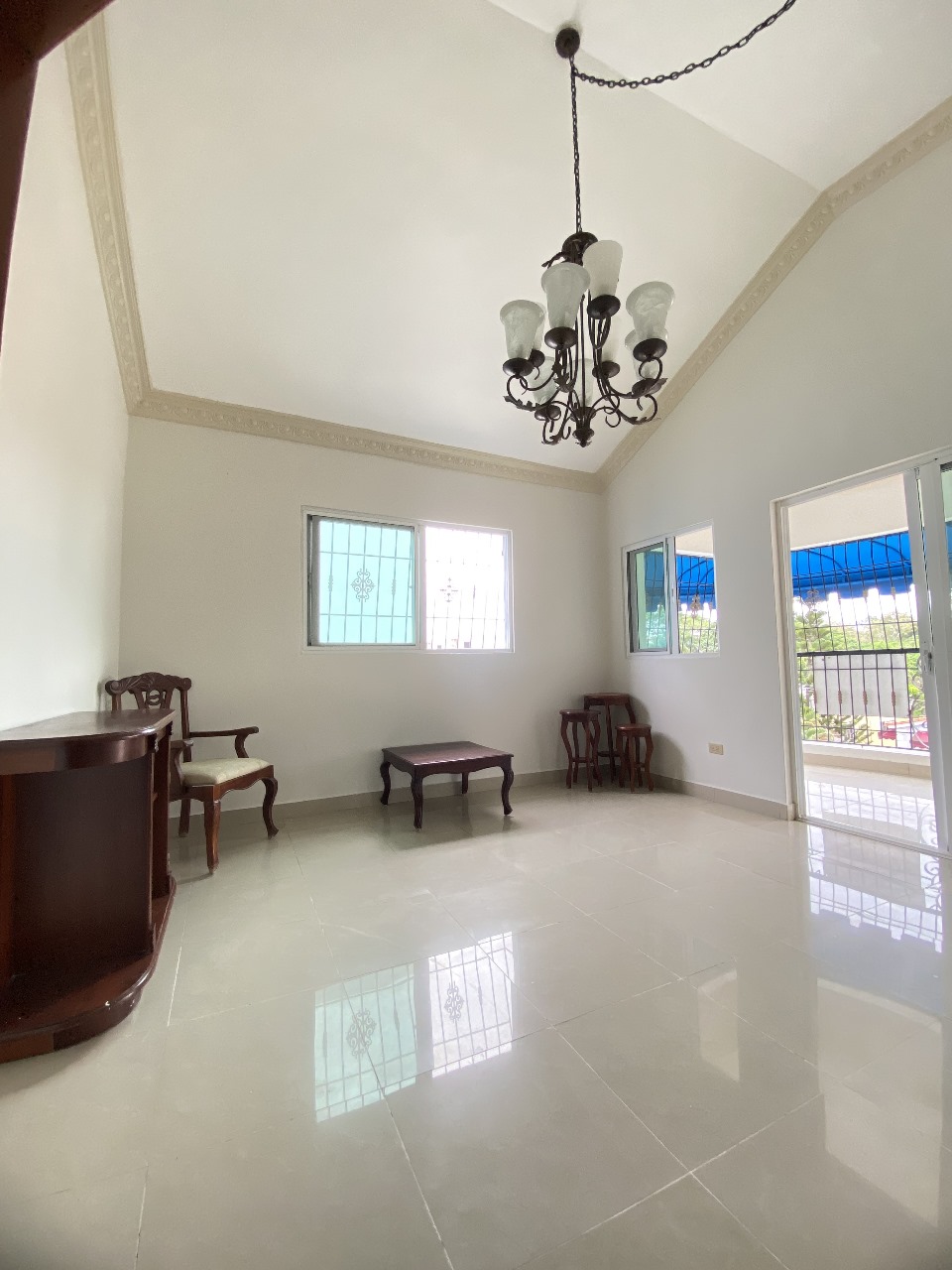 PRECIO DE OPORTUNIDAD EN VISTA HERMOSA SANTO DOMINGO ESTE Foto 7289822-2.jpg