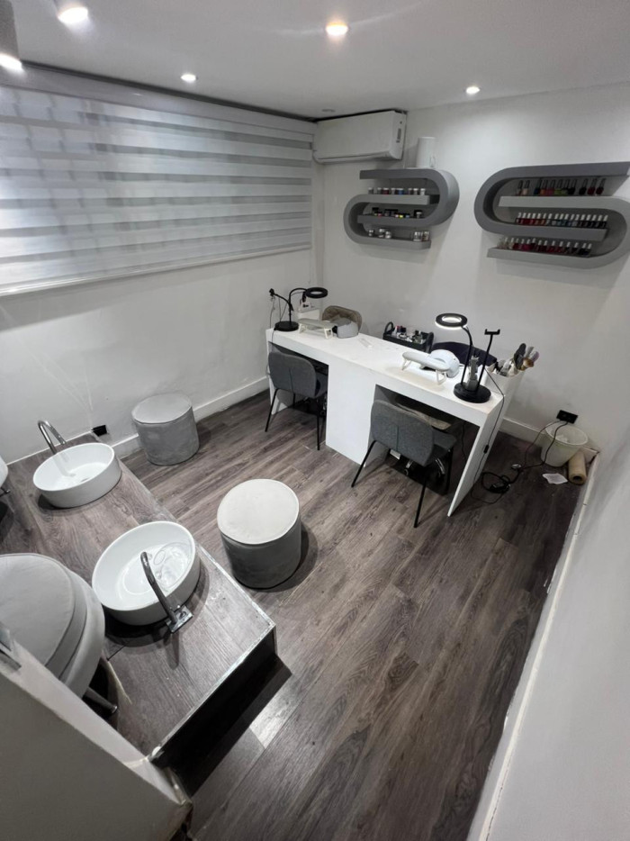 Salon en venta en el URBANIZACION FERNANDEZ Foto 7289838-3.jpg