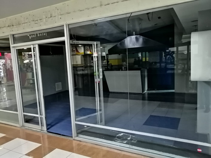 Alquiler de Local Comercial – Bella Vista Mall Foto 7290258-3.jpg