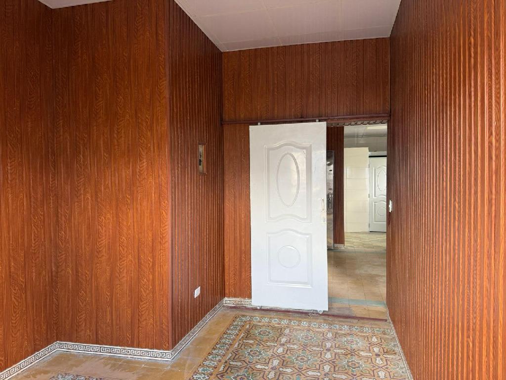 Tres Apartamentos en venta en el Barrio Chino uno de dos habitaciones  Foto 7290279-1.jpg