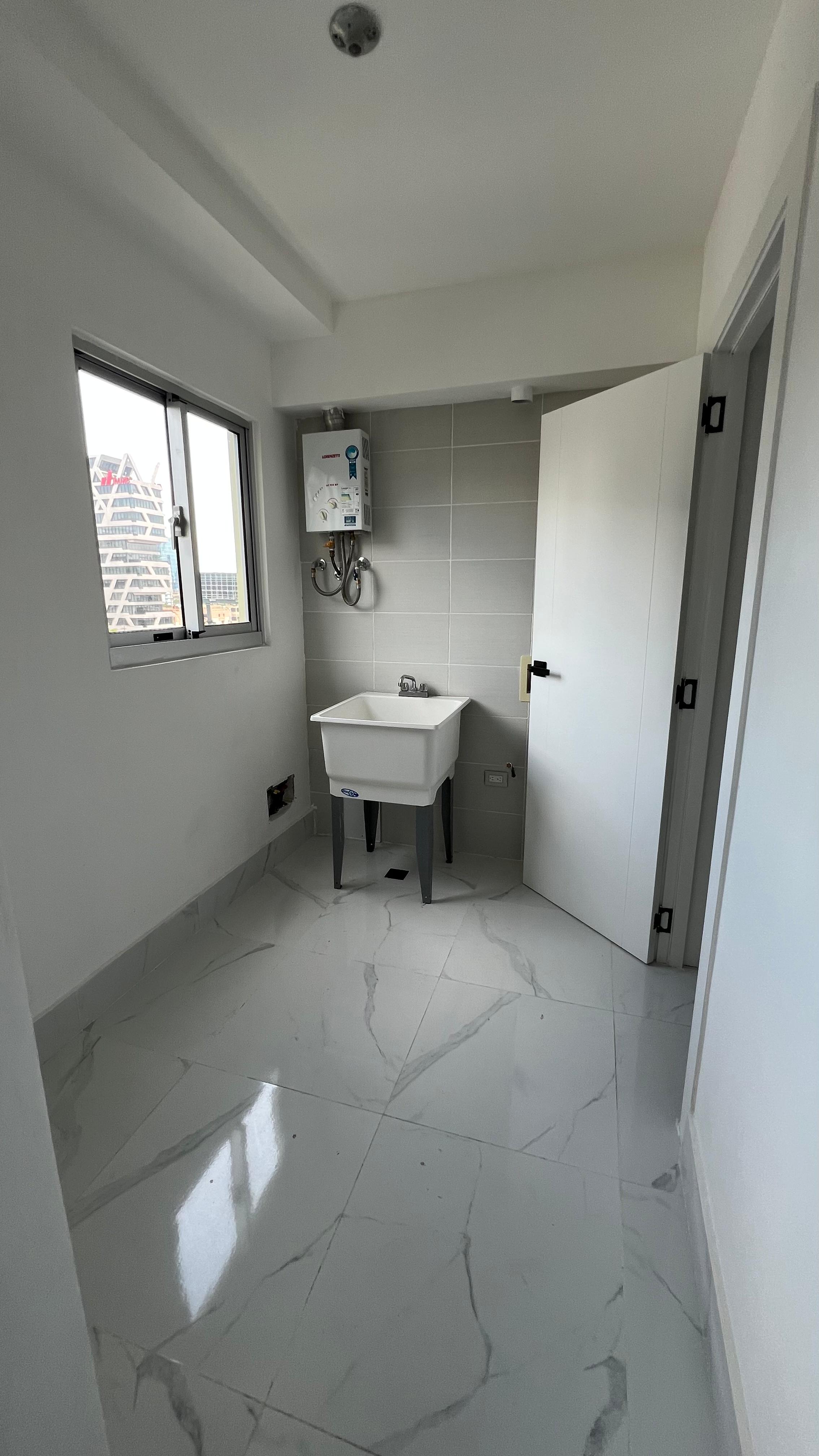 Amplio apartamento en venta en Piantini Foto 7290396-11.jpg