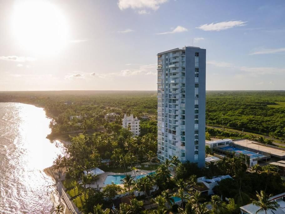 VENDO APARTAMENTO UBICADO EN JUAN DOLIO Foto 7290613-2.jpg