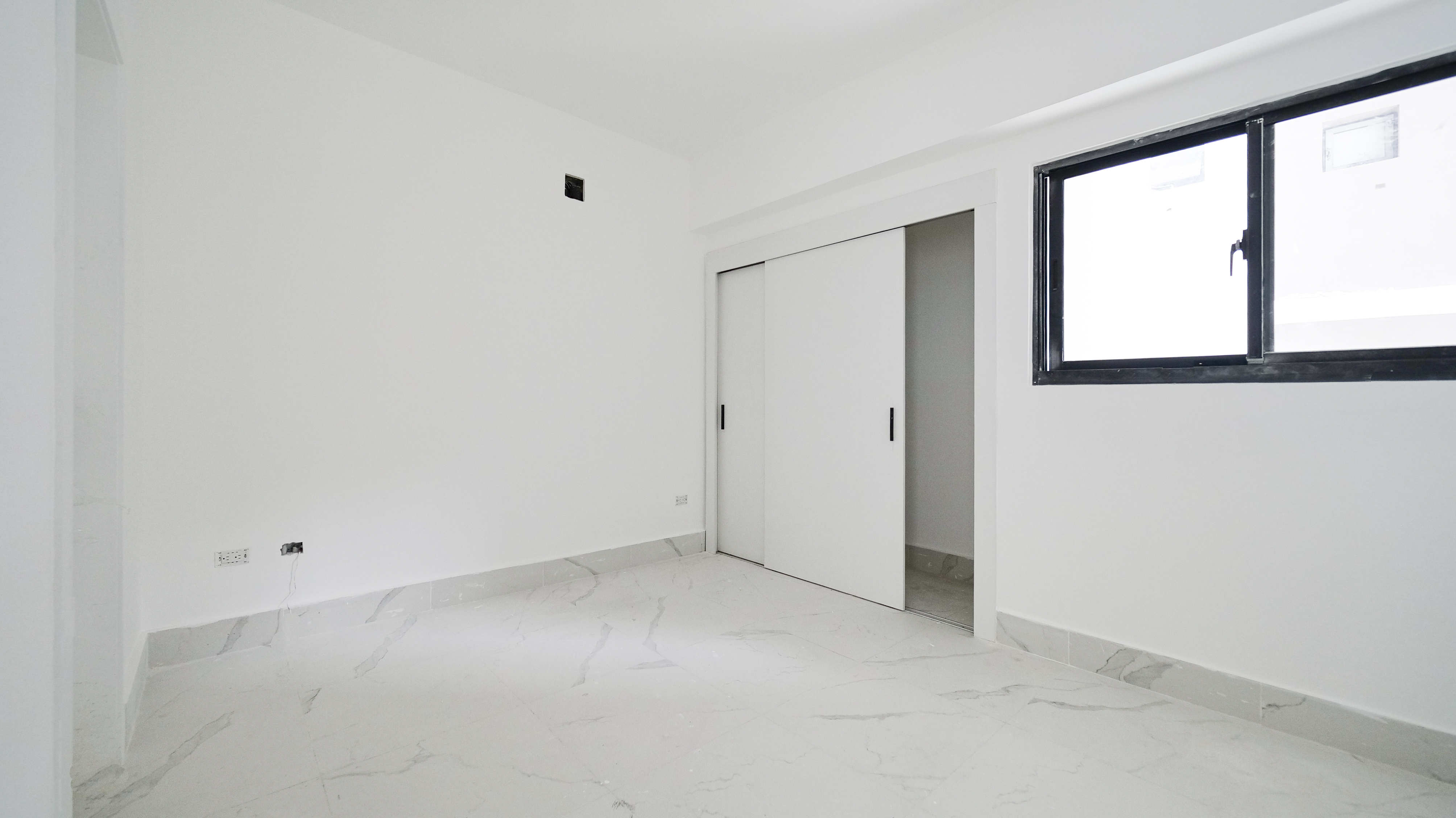 Venta de apartamento nuevo de 1 hab en Evaristo Morales Foto 7290826-7.jpg