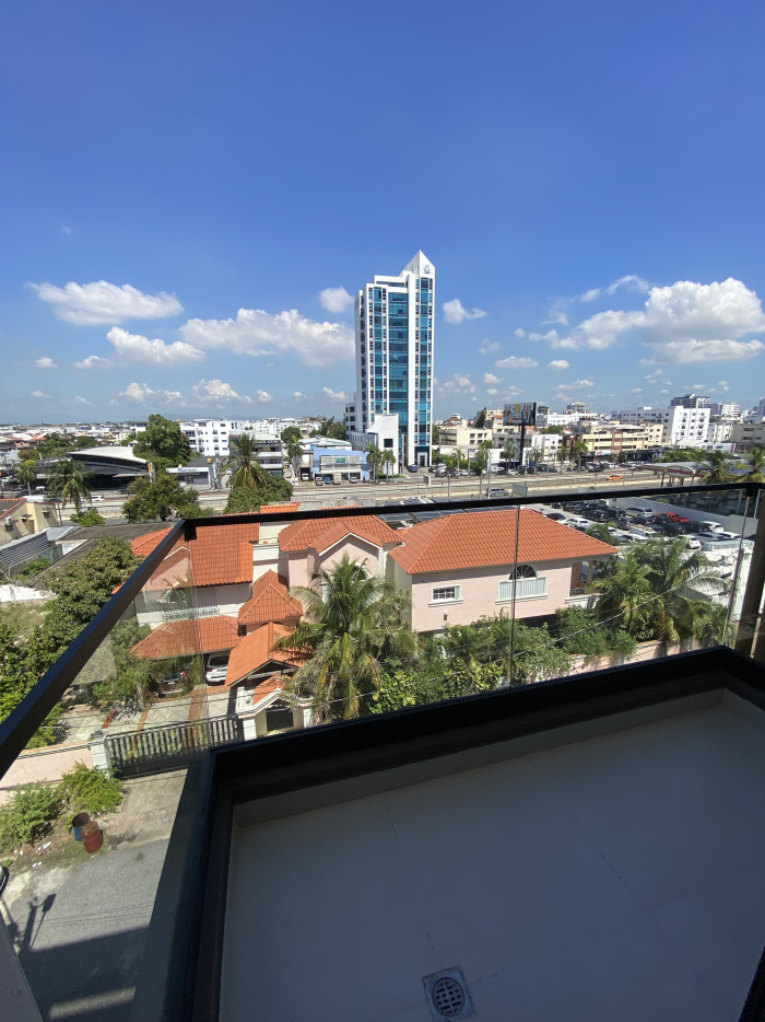 Moderno Penthouse en venta en el sector de Mirador Norte Santo Domingo Foto 7290936-11.jpg