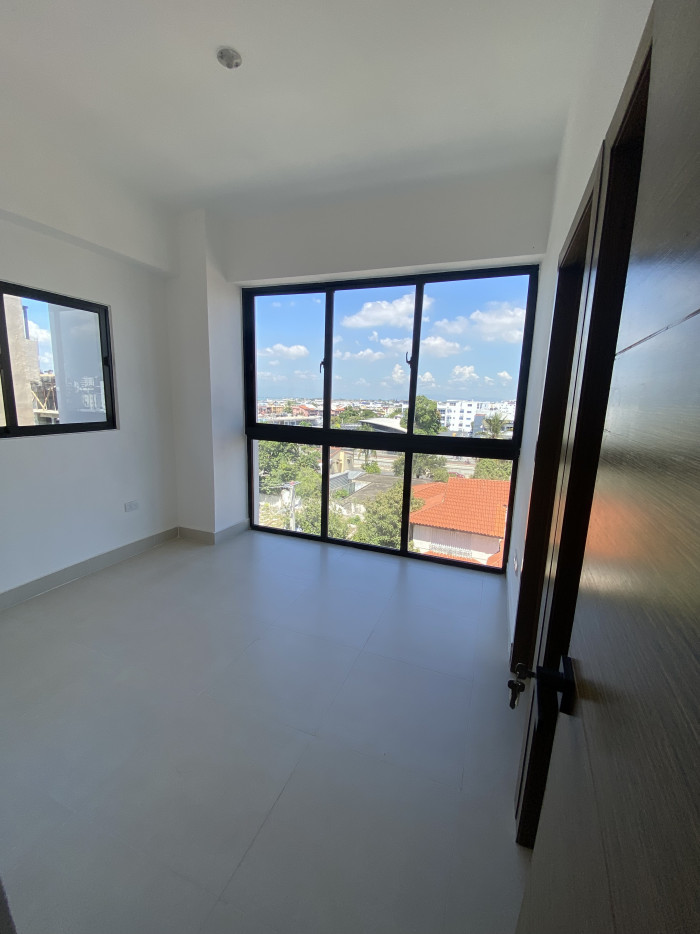 Moderno Penthouse en venta en el sector de Mirador Norte Santo Domingo Foto 7290936-14.jpg