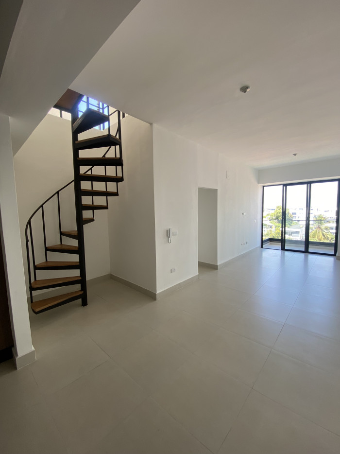 Moderno Penthouse en venta en el sector de Mirador Norte Santo Domingo Foto 7290936-7.jpg