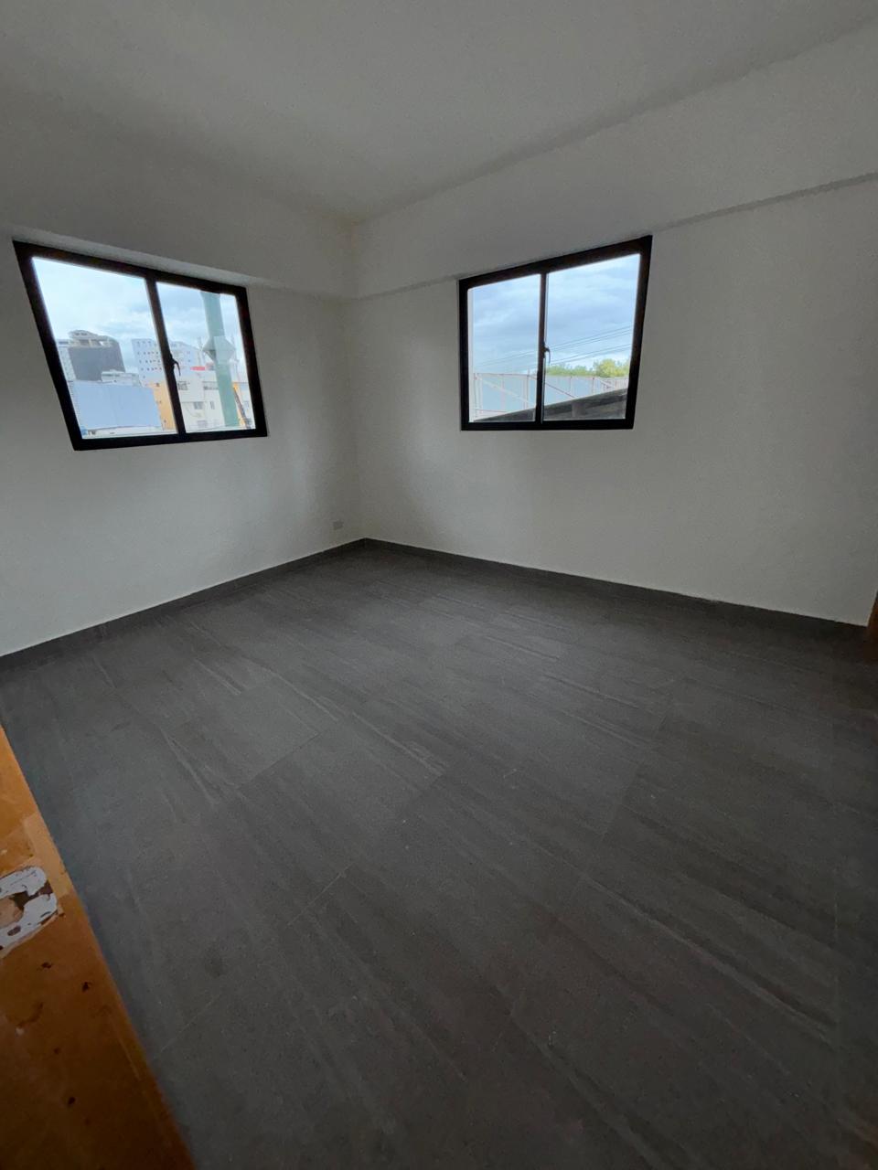 Apartamento en alquiler en moderna torre en Naco Foto 7291191-3.jpg