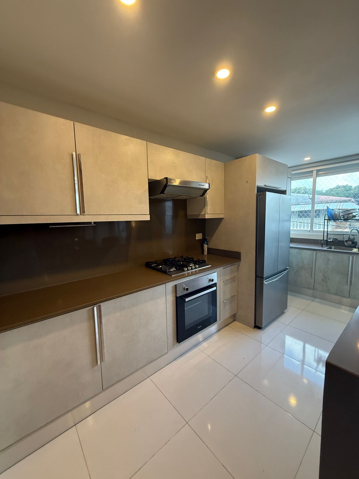 Apartamento en alquiler de 3 Hab amueblado en el millón Foto 7291288-10.jpg