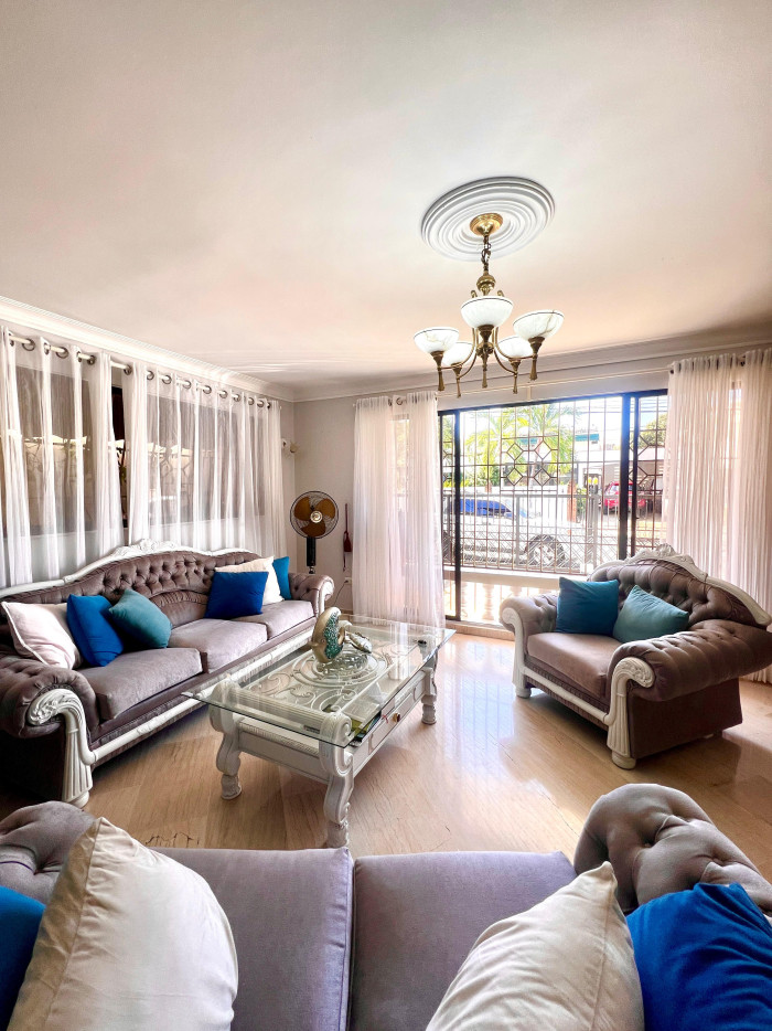 Apartamento en Venta – Primer Nivel Clásico Remodelado – La Castellana Foto 7291311-11.jpg