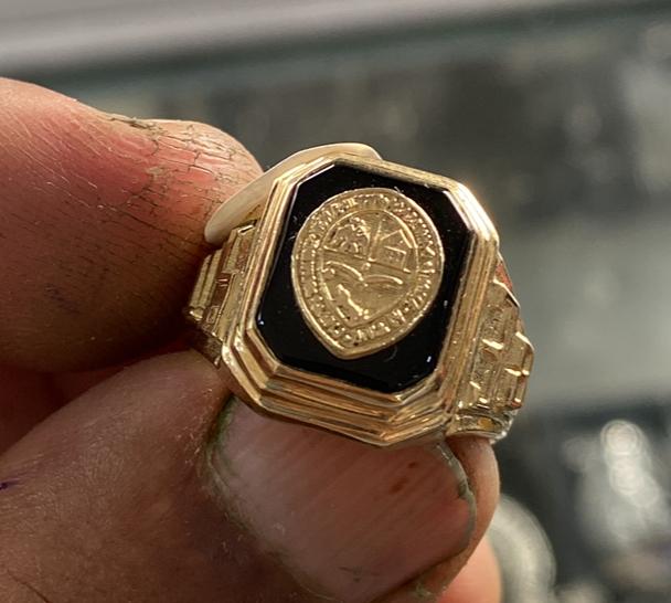 Anillos de la uasd de oro y también de plata con baño de oro  Foto 7291435-1.jpg