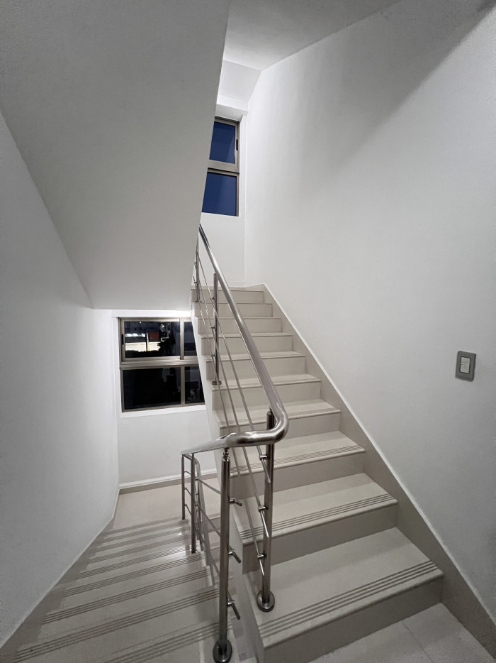 Se alquila hermoso apartamento Evaristo Morales 3 Habitaciones  Foto 7291621-1.jpg