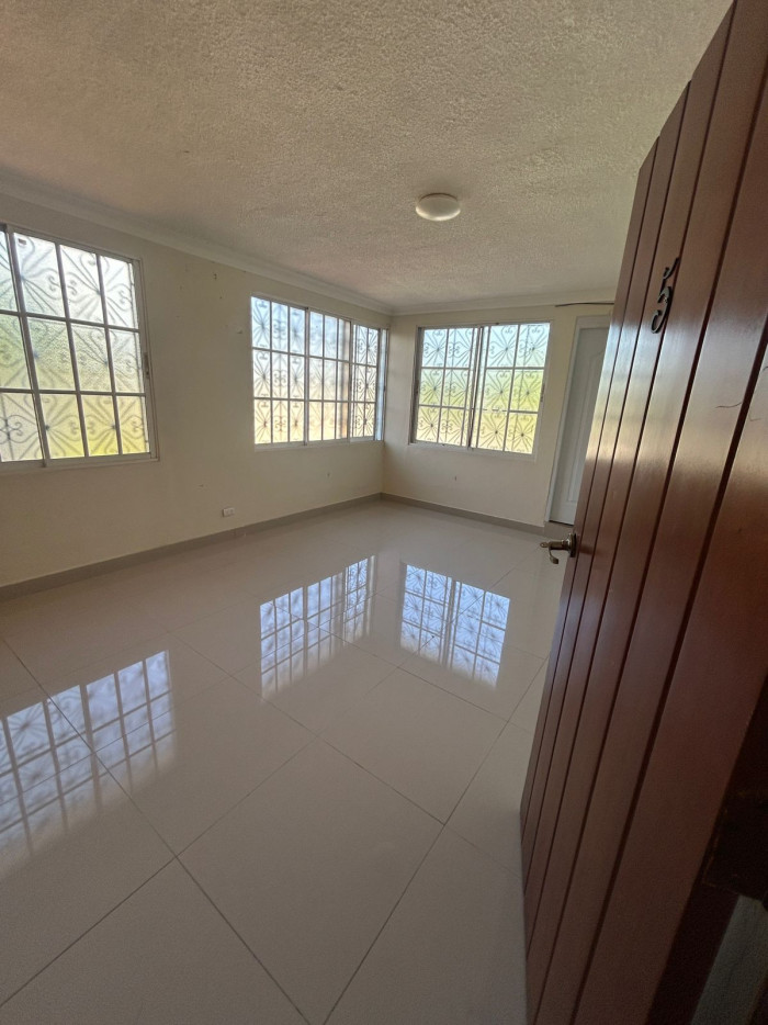 Casa en Los Prados  Uso Familiar O Comercial  Foto 7291637-10.jpg