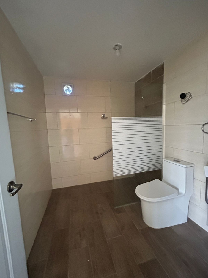 Casa en Los Prados  Uso Familiar O Comercial  Foto 7291637-7.jpg