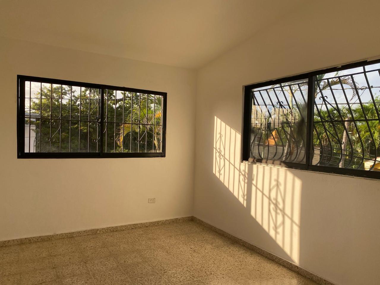 Casa en Residencial Antares cerca de la Ave. España Foto 7291810-6.jpg