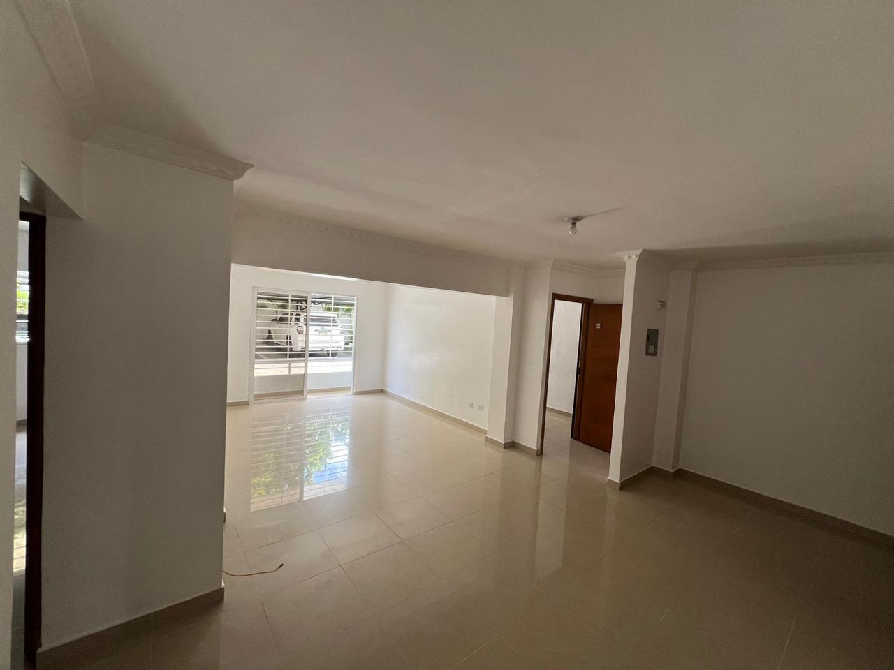 Apartamento de 3 Habitaciones en Venta en el Ensanche Isabelita.  Foto 7291897-3.jpg