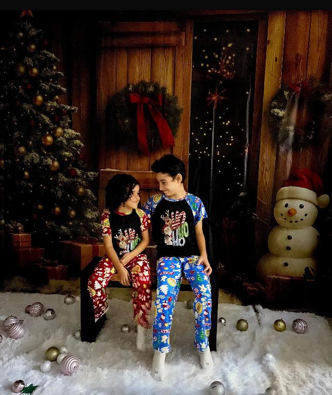 Pijamas navideñas para toda la familia  Foto 7291979-1.jpg
