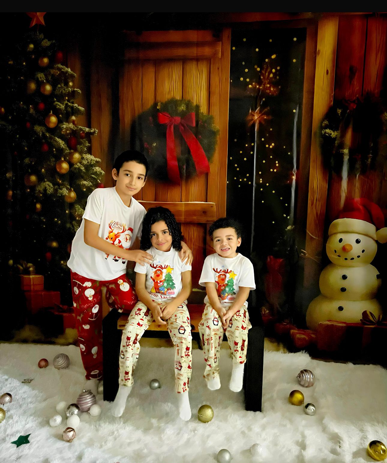 Pijamas navideñas para toda la familia  Foto 7291979-5.jpg