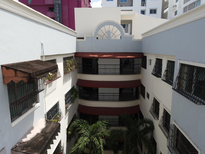Apartamento en Renta – Amplio Elegante y Totalmente Amueblado Foto 7292076-7.jpg