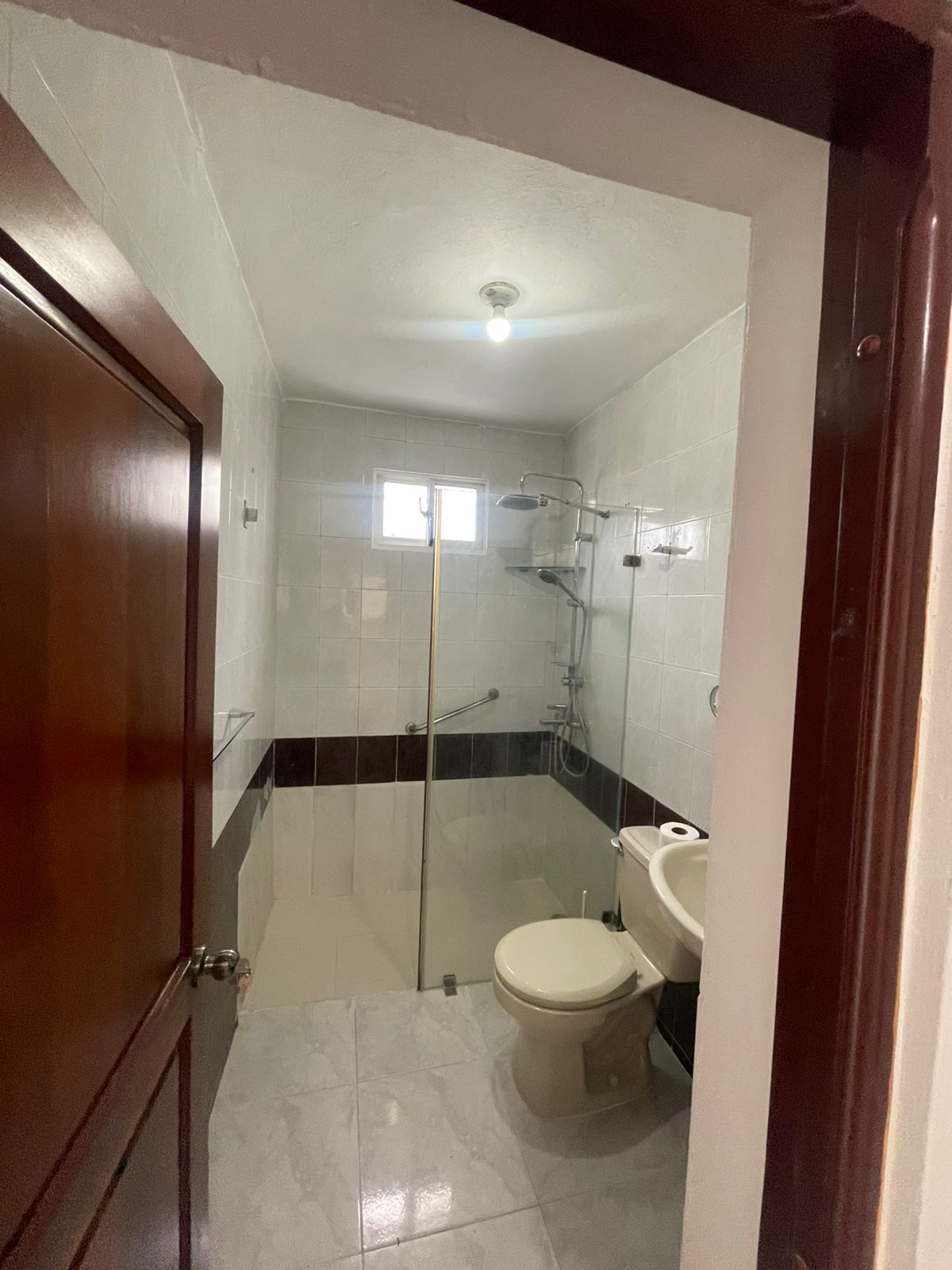 Apartamento en alquiler en Bella Vista Santo Domingo Foto 7292118-4.jpg