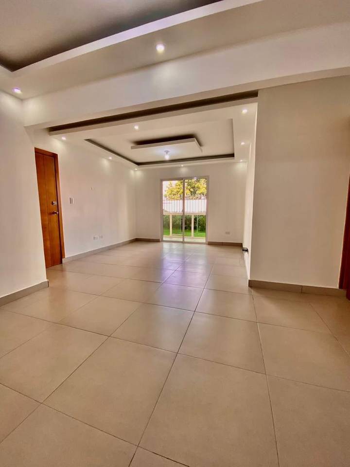 Apartamentos de 100 m con terraza o patio privado No dejes pasar esta  Foto 7292348-11.jpg
