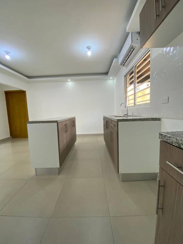 Apartamentos de 100 m con terraza o patio privado No dejes pasar esta  Foto 7292348-6.jpg