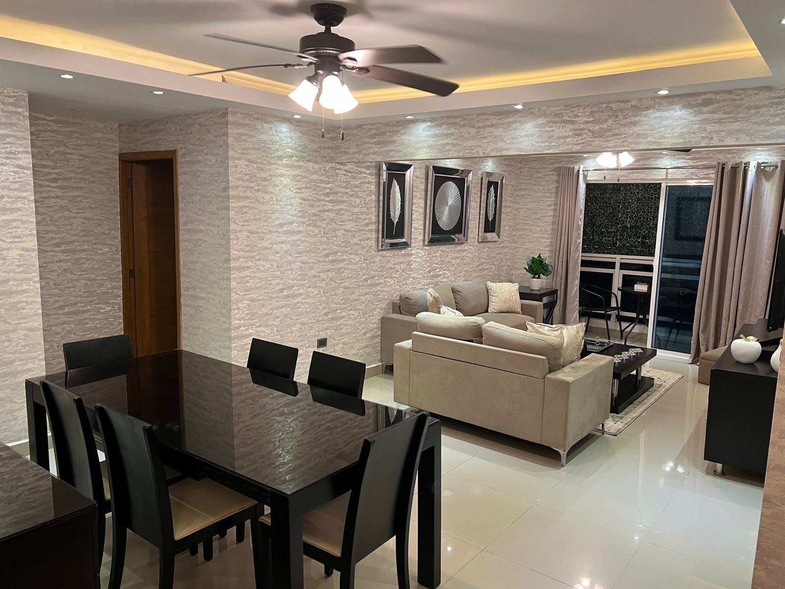 Apartamento de 3 Habitaciones en Venta en el Ensanche Isabelita.  Foto 7292395-3.jpg