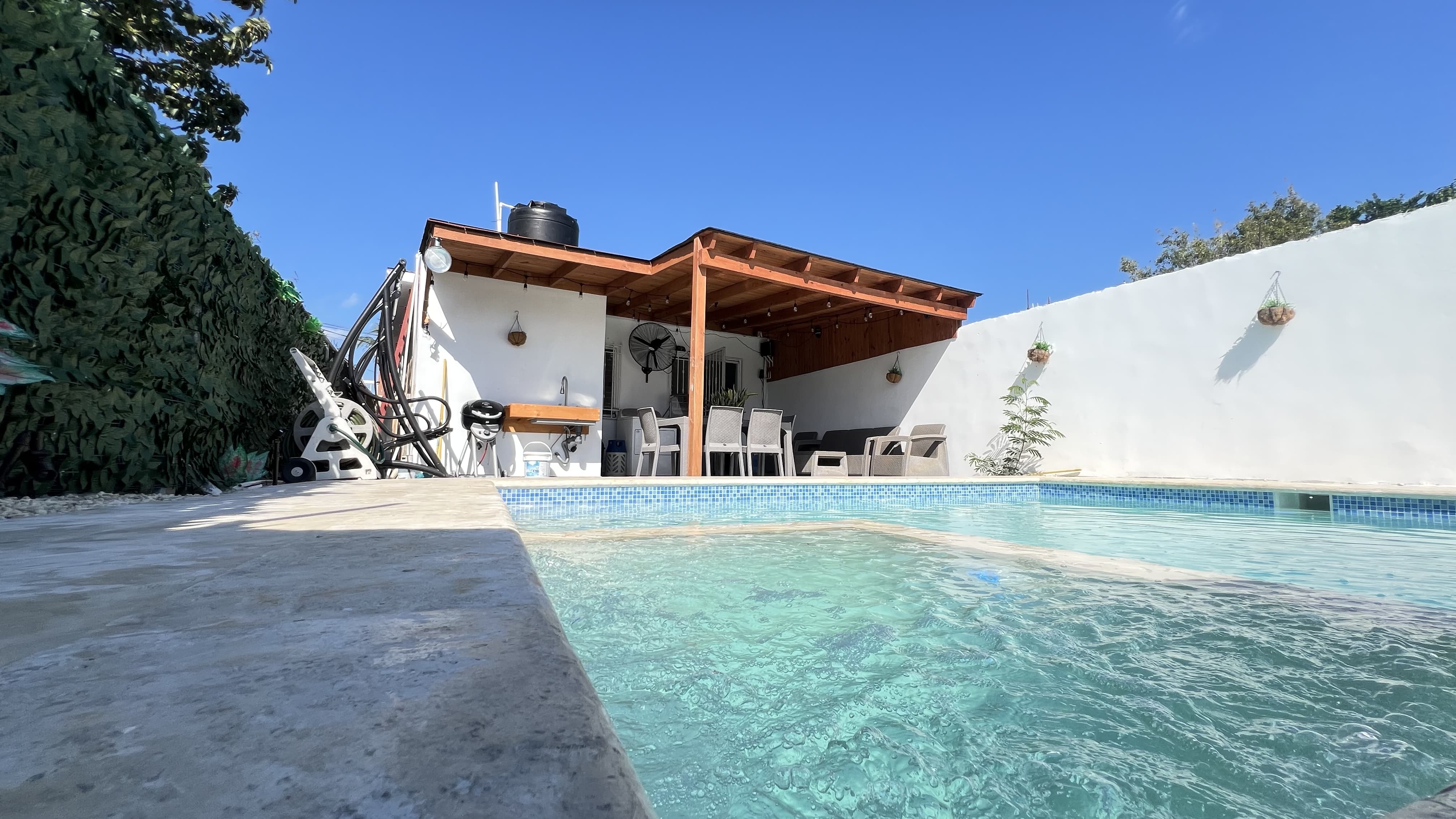 ???? Villa de Oportunidad en Punta Cana – Full Amueblada con Piscina P Foto 7292446-14.jpg