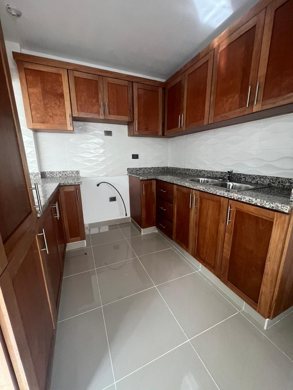 Hermoso apartamento de 3 habiataciones Foto 7292566-6.jpg