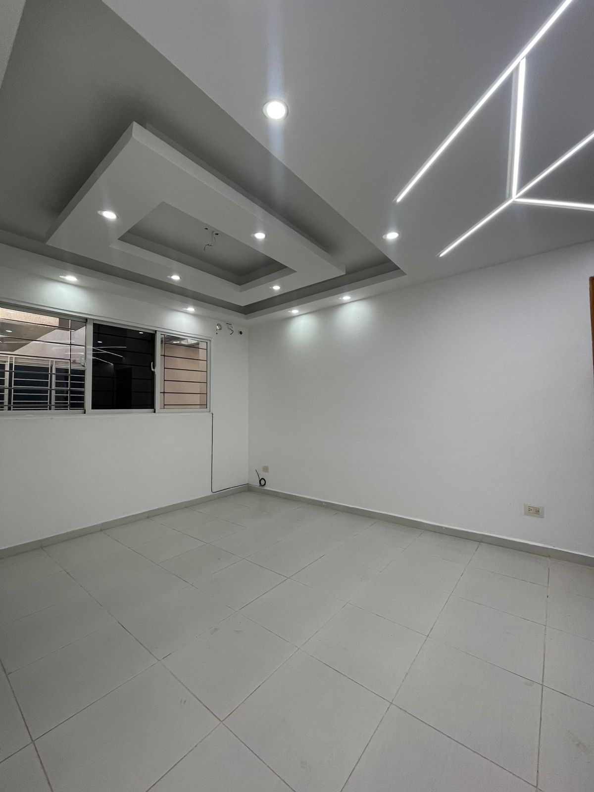 Apartamento en Venta en la Av. Charles de Gaulle. Foto 7292575-5.jpg