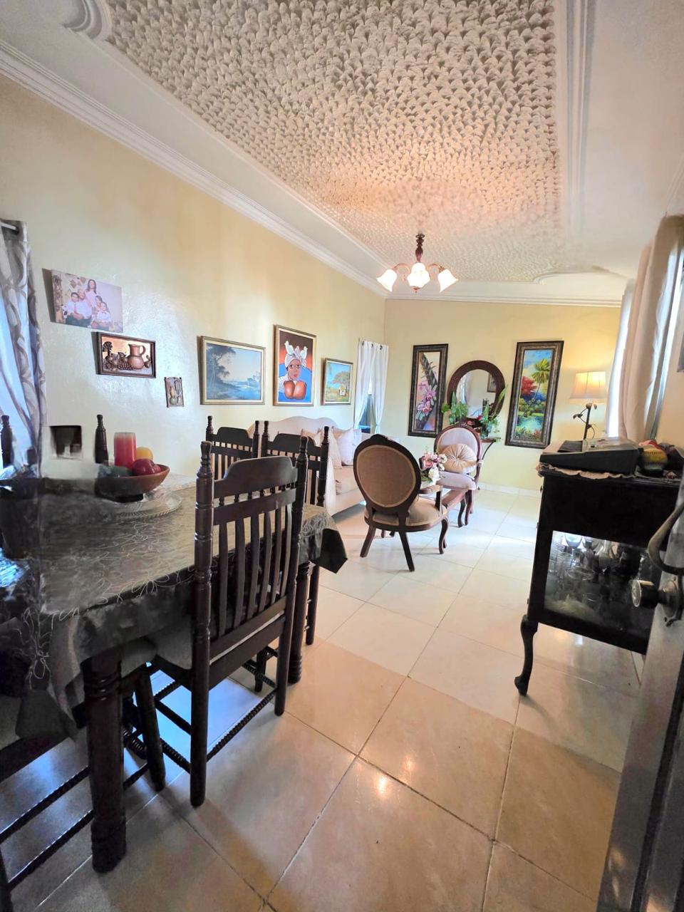 Apartamento de 3 Habitaciones en Venta en la Av. Independencia.  Foto 7292733-6.jpg