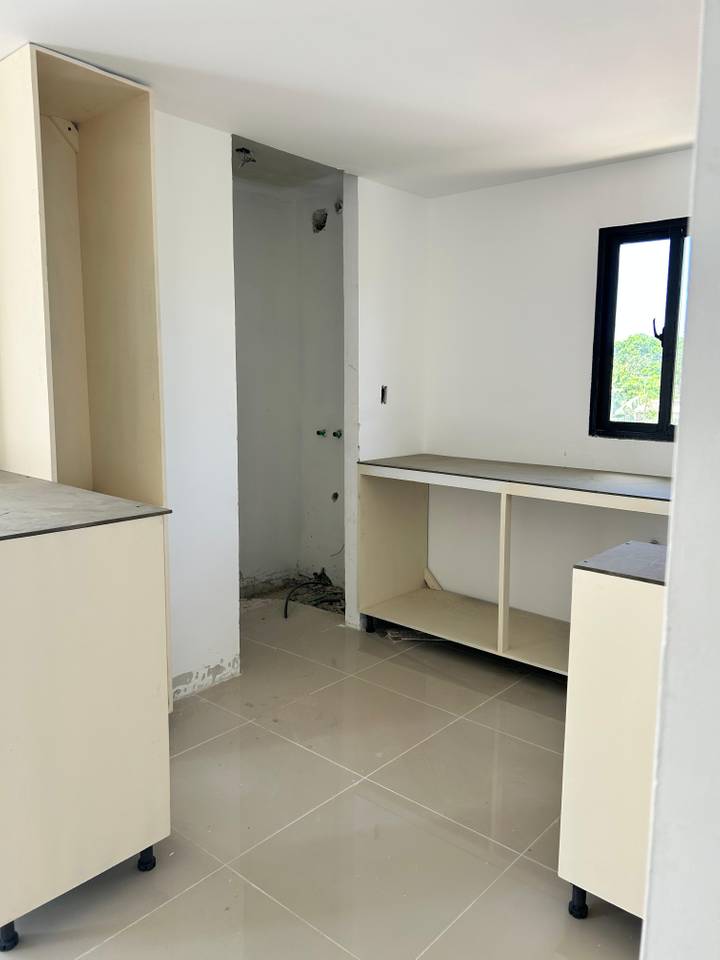 EXCLUSIVO PROYECTO DE APARTAMENTOS CASI LISTOS CON VISTA AL MAR 4TO N Foto 7292857-4.jpg