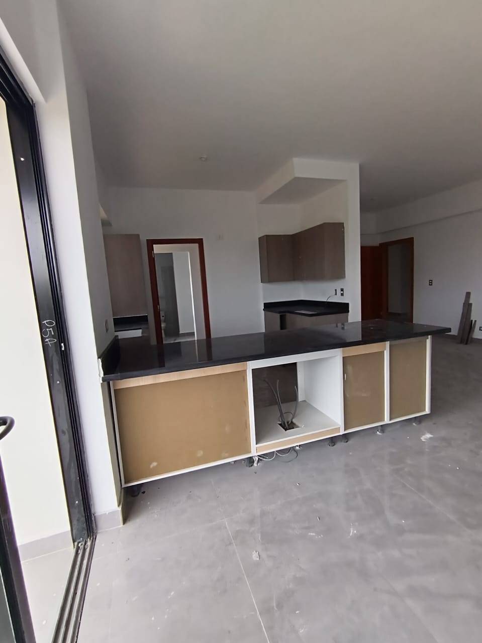 APARTAMENO LISTO EN ARROYO HONDO EXCELENTE UBICACION PROXIMO A G Foto 7292860-3.jpg