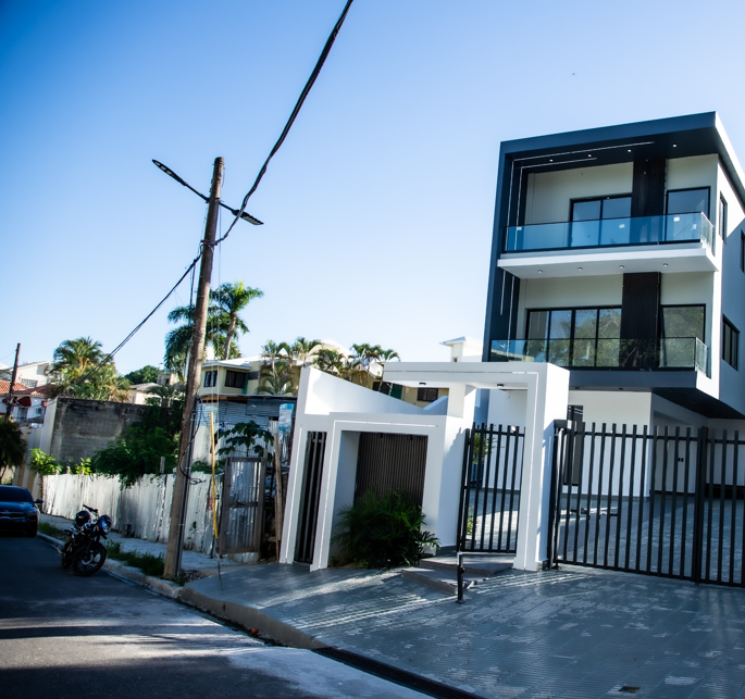 Moderna casa en Venta en Altos de Arroyo Hondo III Foto 7293058-4.jpg