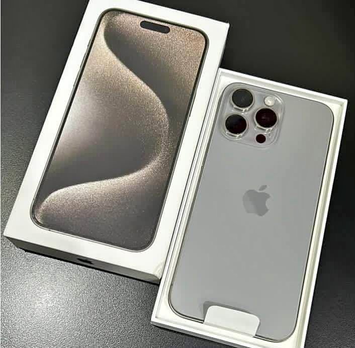 iphone 15 pro max 256gb factory en Samaná Foto 7293068-1.jpg
