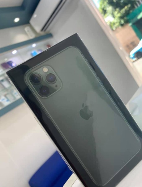iphone 11 pro max 256gb factory en Samaná Foto 7293080-4.jpg