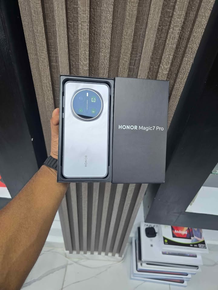 Honor magic 7pro 512-12gb ram en Samaná Foto 7293115-2.jpg