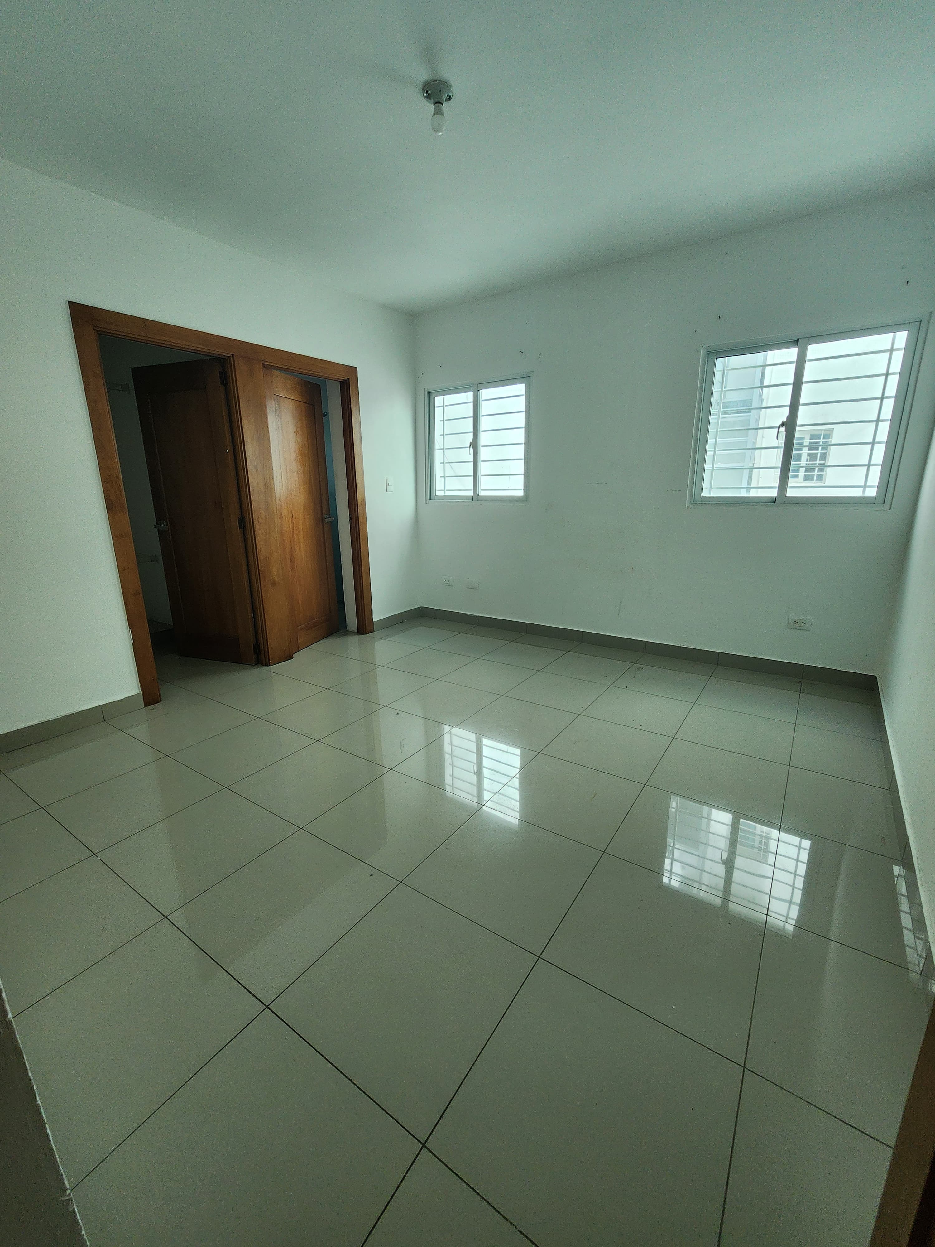 ???? APARTAMENTO EN VENTA EN LOS LLANOS DE GURABO – SANTIAGO Foto 7293208-8.jpg