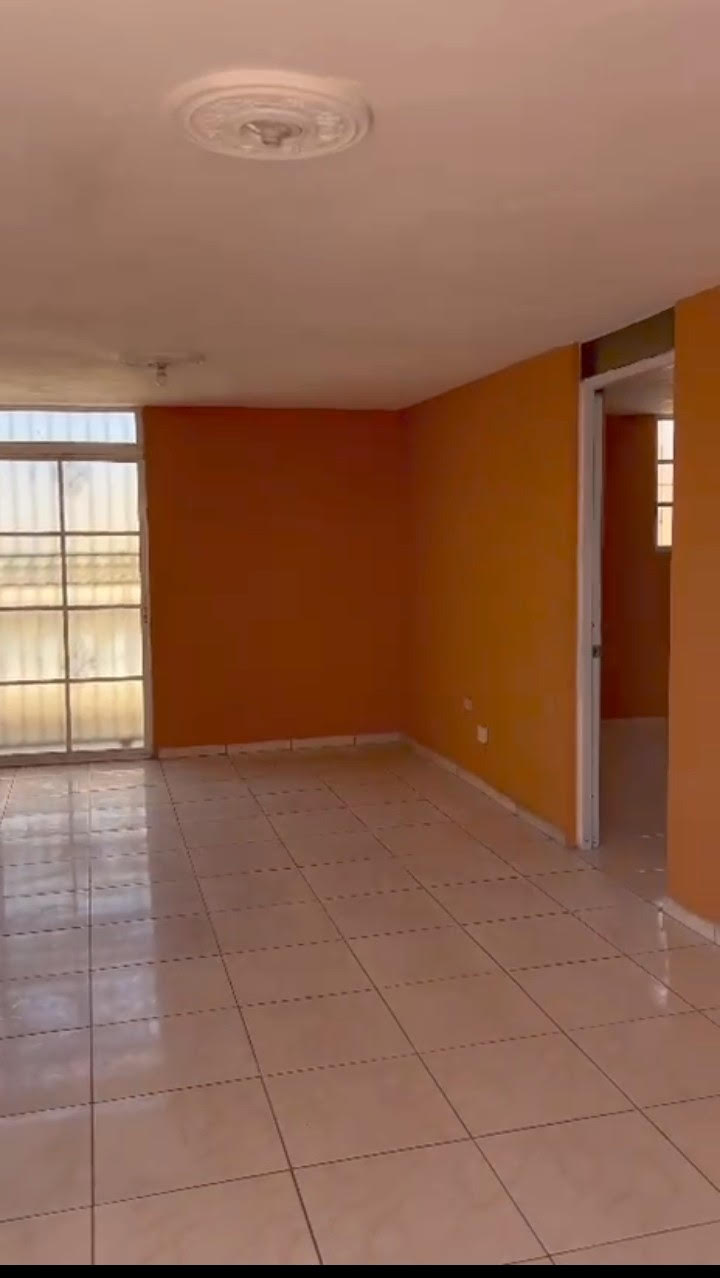 Apartamento Cerca del Barrio Chino de 4 habitaciones tiene terraza Foto 7293408-9.jpg