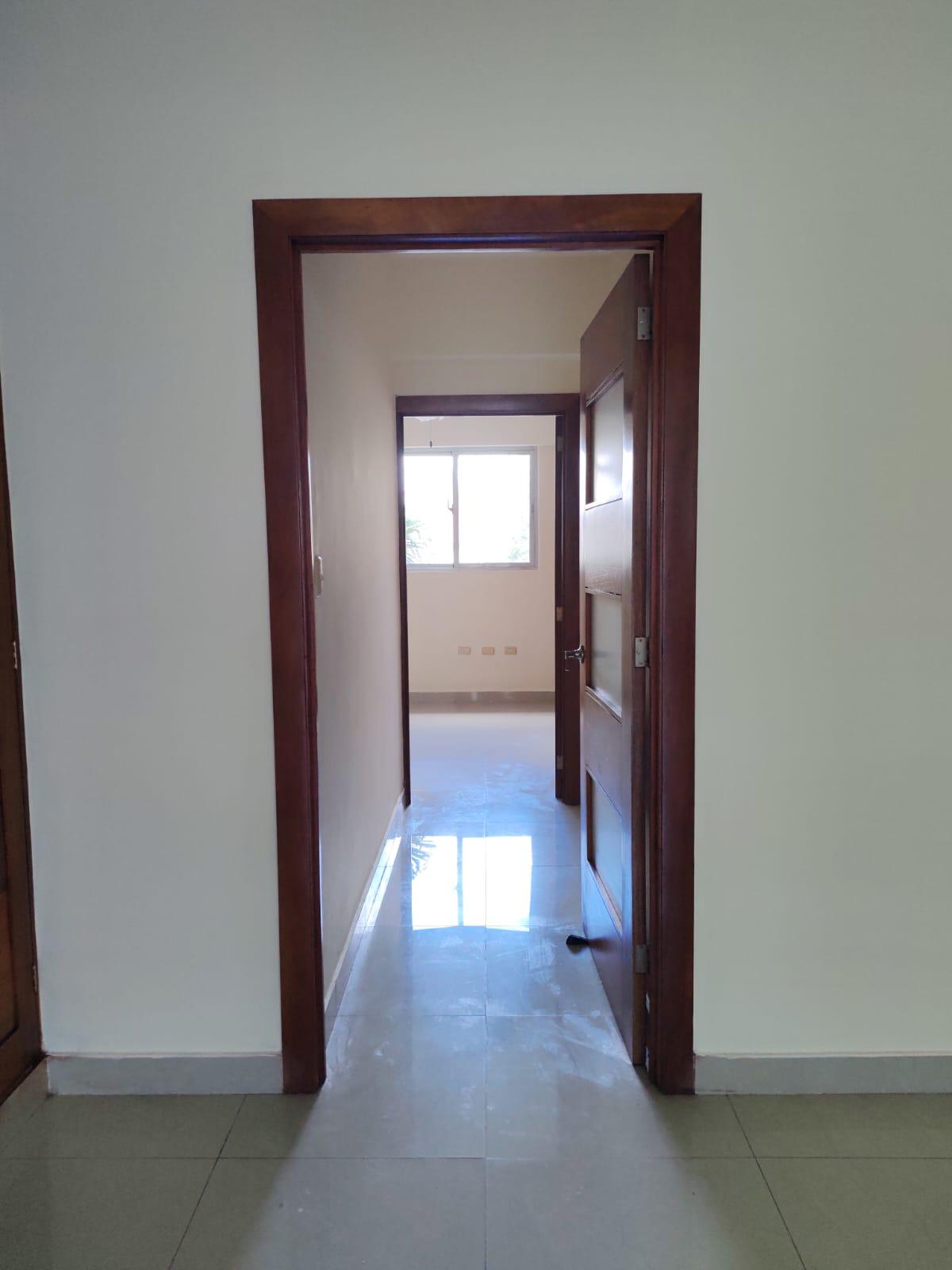 Alquilo apartamento en Gazcue Santo domingo  Foto 7293450-3.jpg