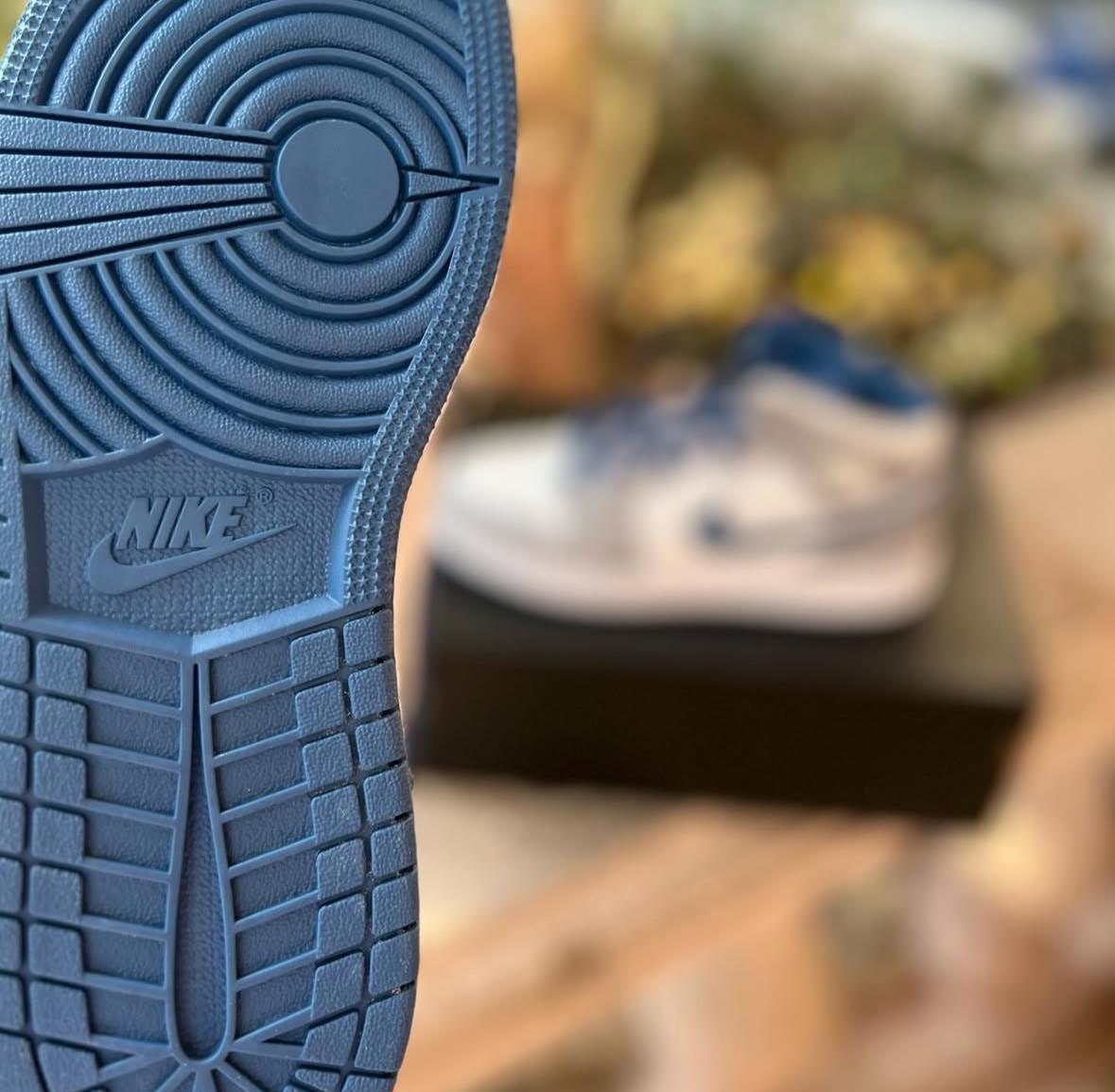 Tenis Sneakers NIKE AIR JORDAN 1 MID TRUE BLUE Original Originales Foto 7293526-6.jpg